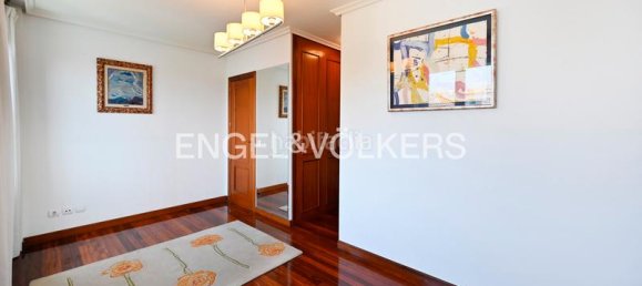 5 bedrooms Duplex in Santander, Spain No. 140603 22