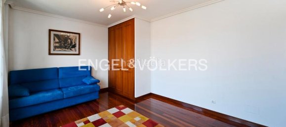5 bedrooms Duplex in Santander, Spain No. 140603 23