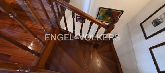 5 bedrooms Duplex in Santander, Spain No. 140603 18