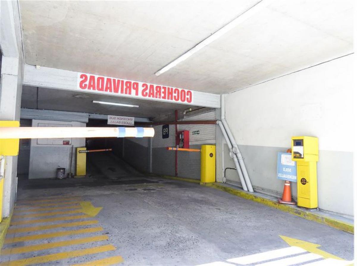 12m² Warehouse in Buenos Aires, Argentina No. 109608