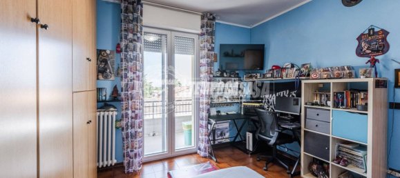 3 bedrooms Apartment in Medesano, Italy No. 308466 9
