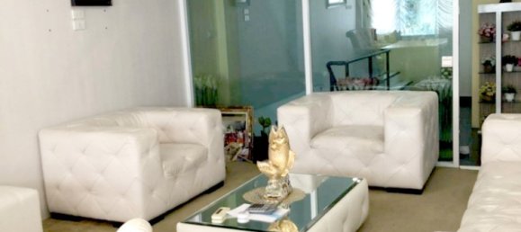 1 bedroom Commercial property in Pattaya, Thailand No. 297 6