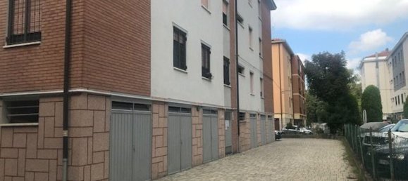 3 bedrooms Apartment in Modena, Italy No. 324269 14