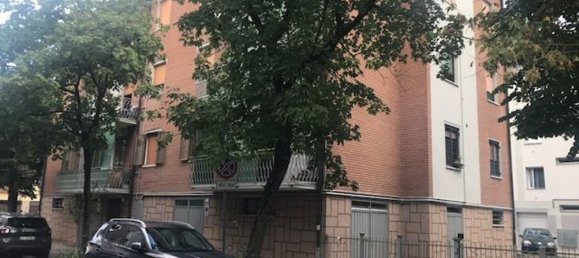 3 bedrooms Apartment in Modena, Italy No. 324269 11