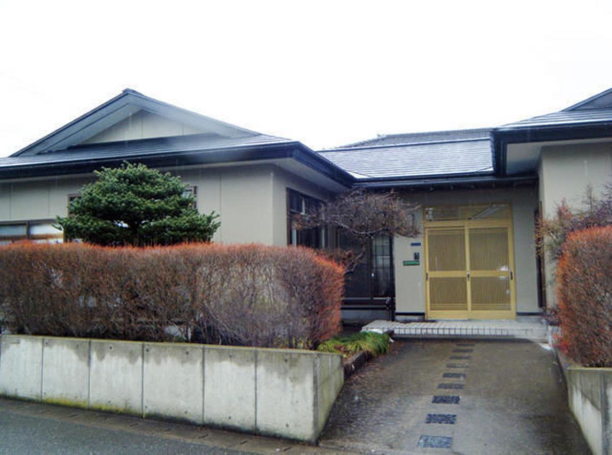 Дом с 3 спальнями в Акита, Япония № 4729