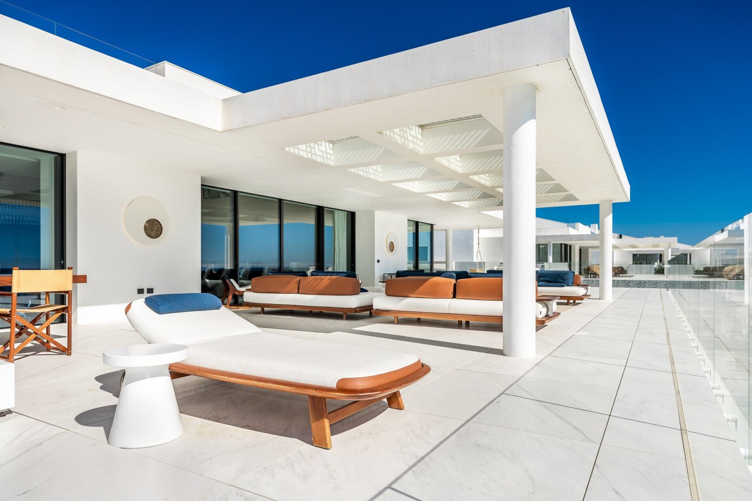 4 bedrooms Penthouse in Estepona, Spain No. 4669