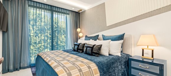 4 bedrooms Penthouse in Estepona, Spain No. 4669 13