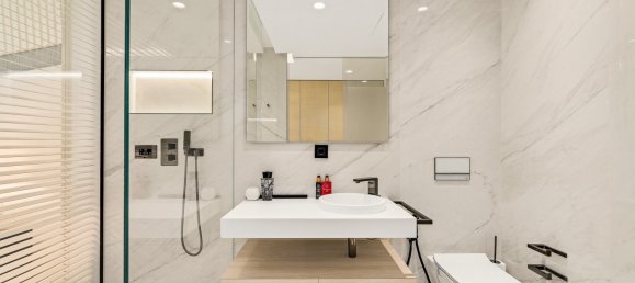 4 bedrooms Penthouse in Estepona, Spain No. 4669 27