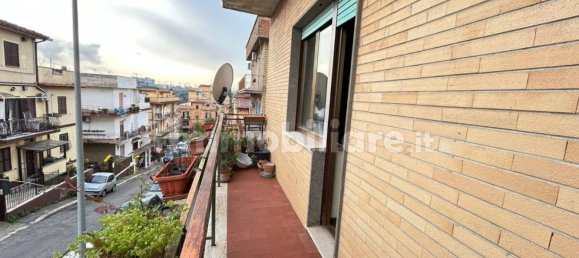 2 bedrooms Apartment in Rome, Italy No. 352907 2
