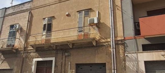 4 rooms Apartment in Mazara del Vallo, Italy No. 154010 3