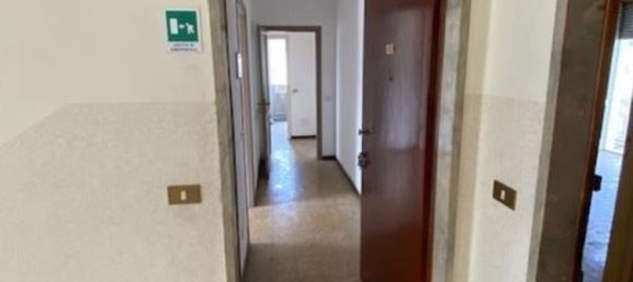 3غرفة شقة في Castellanza, Italy رقم 334144 2