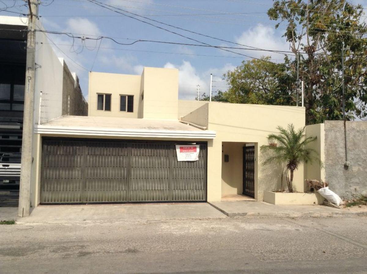 4 bedrooms House in Yucatan, Mexico No. 179212