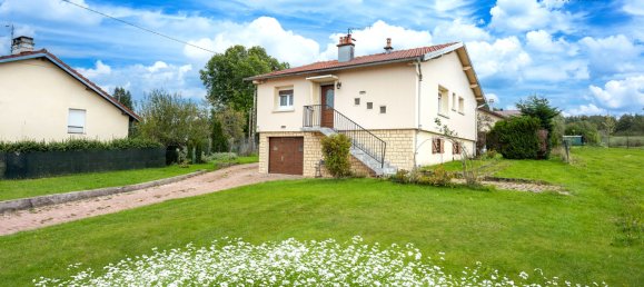2 Schlafzimmer Haus in Fontenay, France, Nr. 239856 3