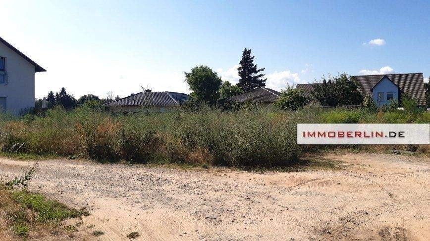  قطعة أرض في Teltow-Flaming, Germany رقم 241342