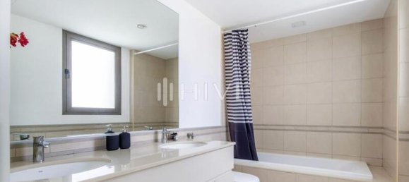 Adosado de 3 dormitorios en Town Square, UAE No. 95628 10