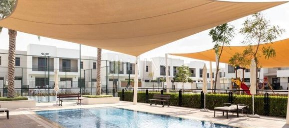 Adosado de 3 dormitorios en Town Square, UAE No. 95628 16