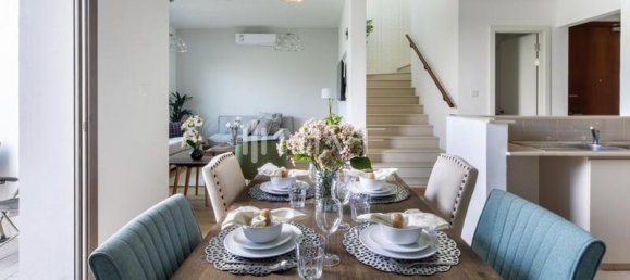 Adosado de 3 dormitorios en Town Square, UAE No. 95628 2