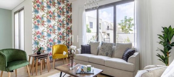 Adosado de 3 dormitorios en Town Square, UAE No. 95628 4