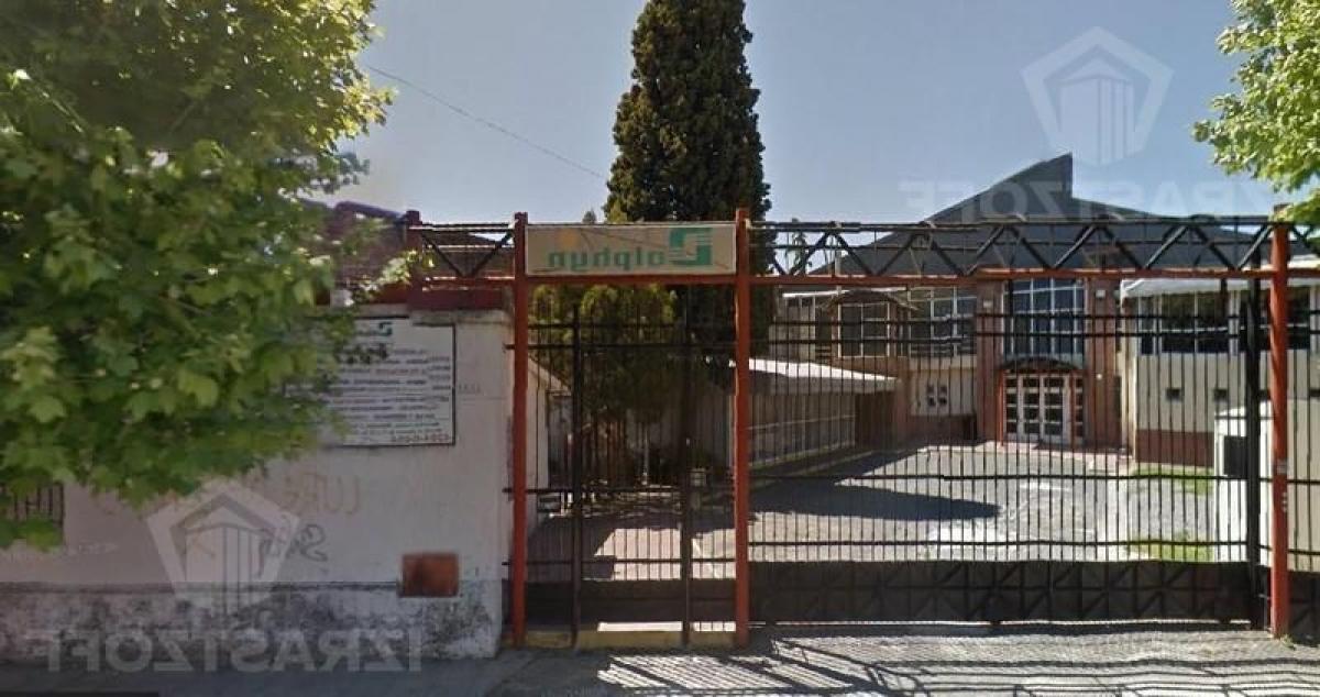 Terrain à Avellaneda, Argentina No. 41428