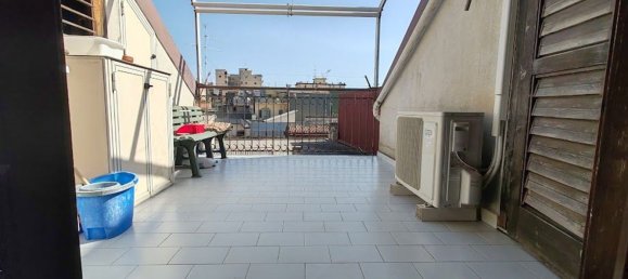 Apartamento de 3 divisões em Aci Catena, Italy N.º 278353 9