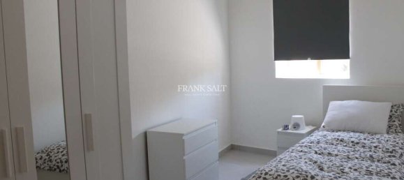 3 bedrooms Apartment in Sliema, Malta No. 3200 12