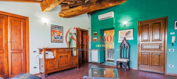 Apartamento de 3 dormitorios en Pescia, Italy No. 313077 11