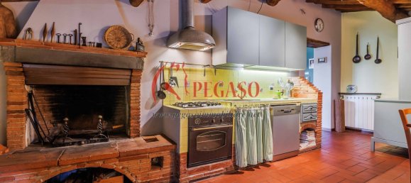 Apartamento de 3 dormitorios en Pescia, Italy No. 313077 18