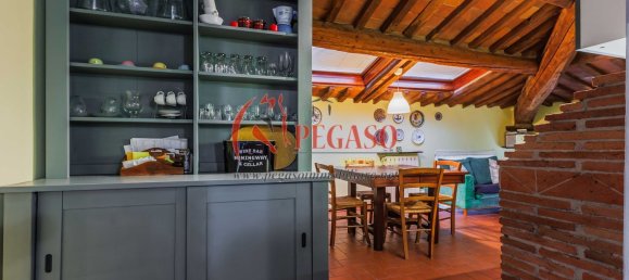 Apartamento de 3 dormitorios en Pescia, Italy No. 313077 13