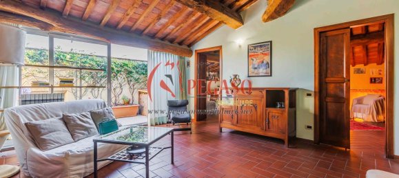 Apartamento de 3 dormitorios en Pescia, Italy No. 313077 4