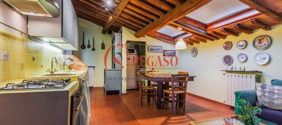 Apartamento de 3 dormitorios en Pescia, Italy No. 313077 15