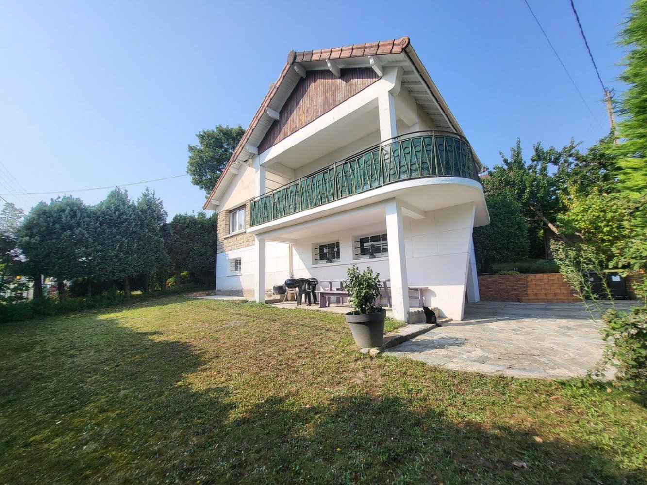 Casa de 3 dormitorios en Argenteuil, France No. 327753