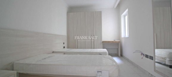 3 bedrooms Apartment in Sliema, Malta No. 9377 17