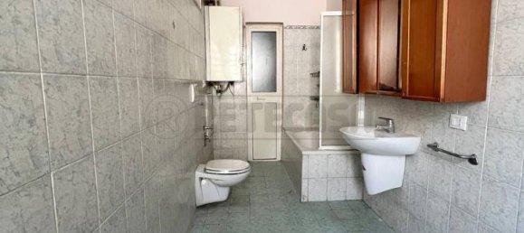 5-Zimmer Haus in Montecchio Maggiore, Italy, Nr. 168890 8