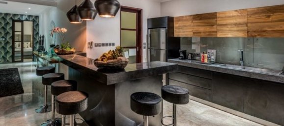 4 Schlafzimmer Villa in Seminyak, Indonesia, Nr. 2969 8