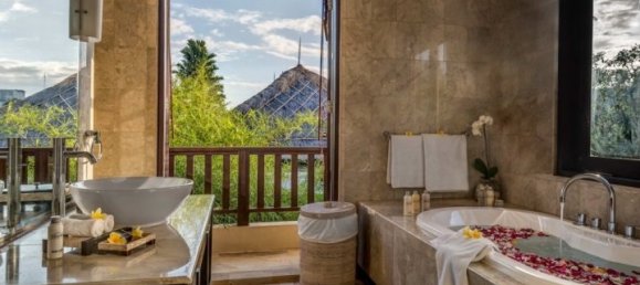 4 Schlafzimmer Villa in Seminyak, Indonesia, Nr. 2969 23
