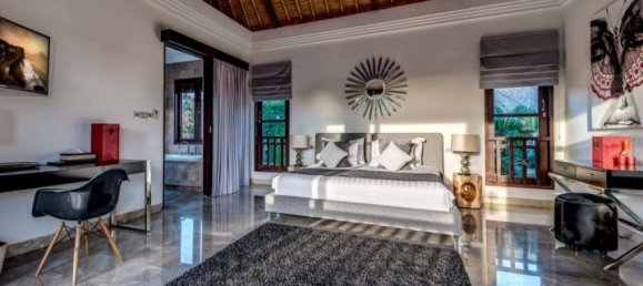 4 Schlafzimmer Villa in Seminyak, Indonesia, Nr. 2969 24