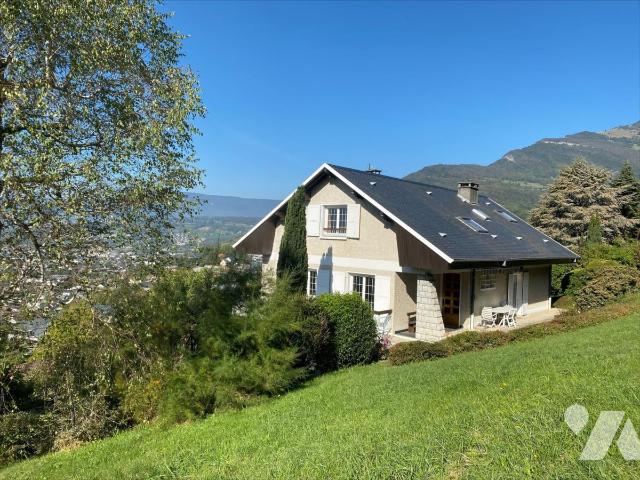 6 bedrooms Villa in Barby, France No. 335537
