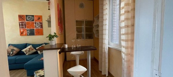 4 bedrooms Apartment in Reggio Emilia, Italy No. 371091 3