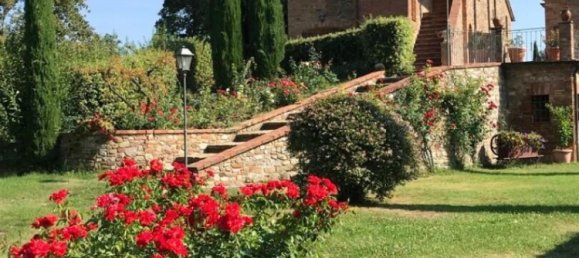 Casa de 4 dormitorios en Città della Pieve, Italy No. 57394 3