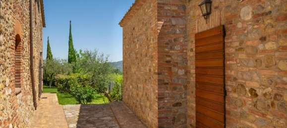 Casa de 4 dormitorios en Città della Pieve, Italy No. 57394 20