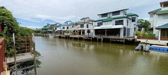 3 Schlafzimmer Haus in Pattaya, Thailand, Nr. 73986 5