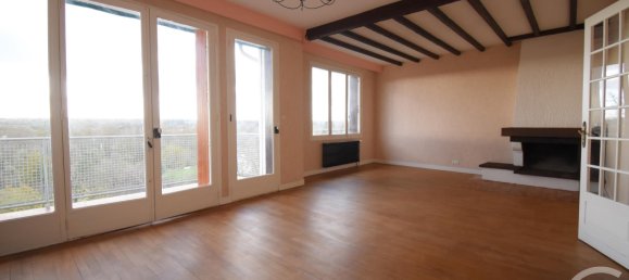 5 Schlafzimmer Haus in Abrest, France, Nr. 283873 2