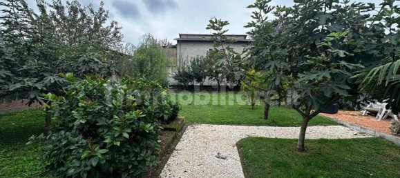 4 Schlafzimmer Villa in Sabbioneta, Italy, Nr. 89736 43