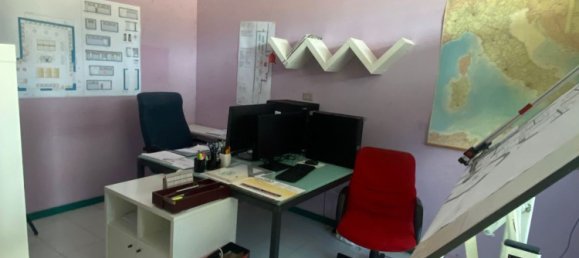 Büro in Pesaro, Italy 209m², Nr. 92308 6