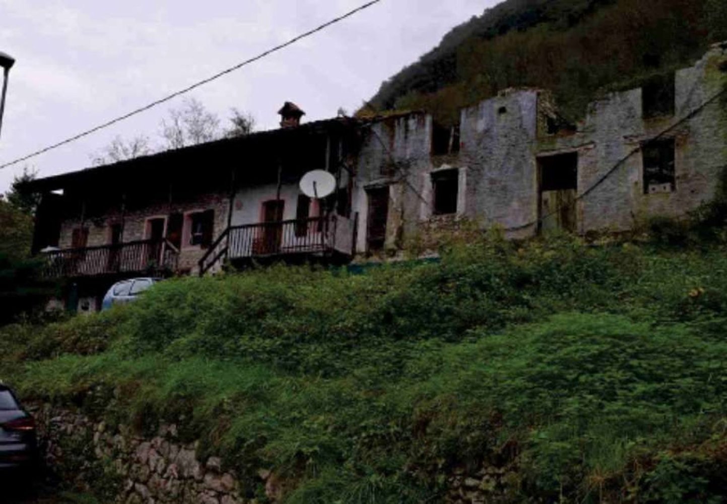 Casa de 8 habitaciónes en Feltre, Italy No. 301723