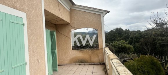 4 bedrooms House in Corte, France No. 45460 19