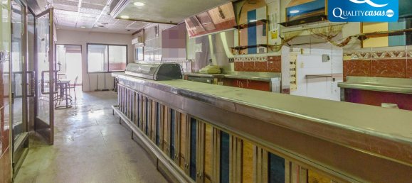 88m² Commercial property in La Florida, Spain No. 180340 2