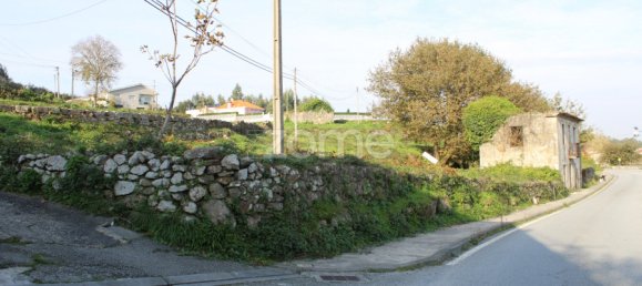 Land in Lousada, Portugal No. 13262 5