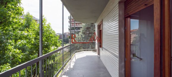 4 rooms Apartment in Milan, Italy No. 336943 28