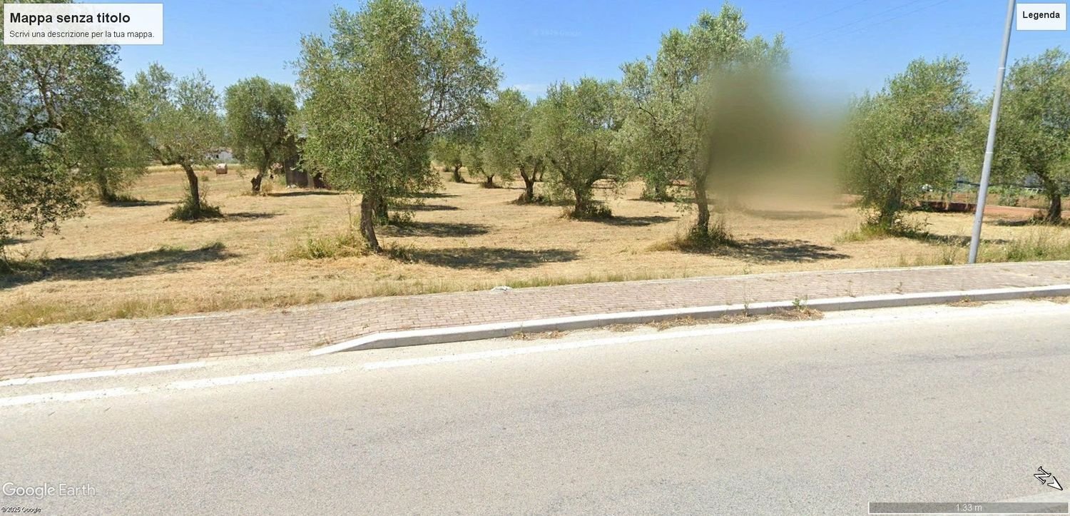 4750m² Land in Isernia, Italy No. 266156